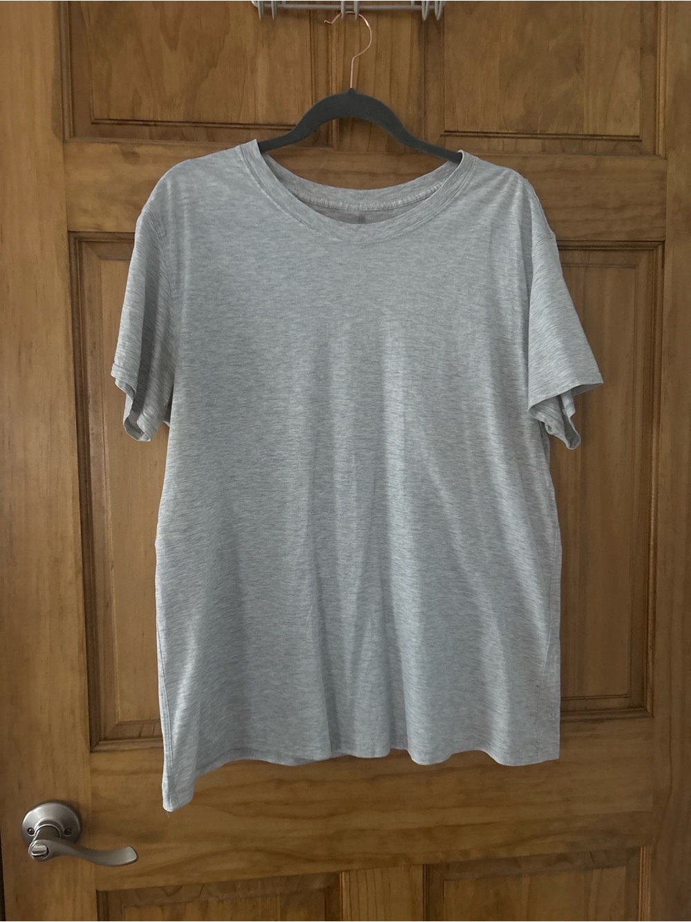 Women’s Crewneck T-Shirt - Light Gray size 10 lululemon